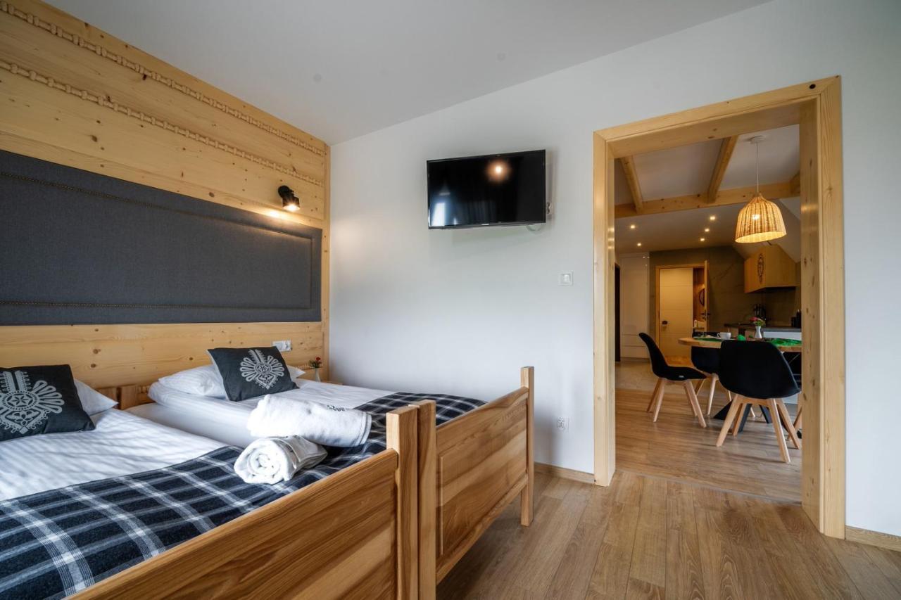 Aparthotel Rabian-Ski Zewnetrzny Basen Oraz Jacuzzi Z Podgrzewana Woda Sala Zabaw I Dmuchaniec Bialka Tatrzanska Exterior foto
