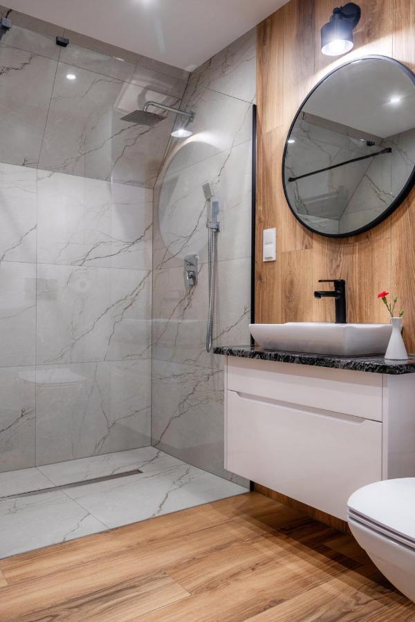 Aparthotel Rabian-Ski Zewnetrzny Basen Oraz Jacuzzi Z Podgrzewana Woda Sala Zabaw I Dmuchaniec Bialka Tatrzanska Exterior foto