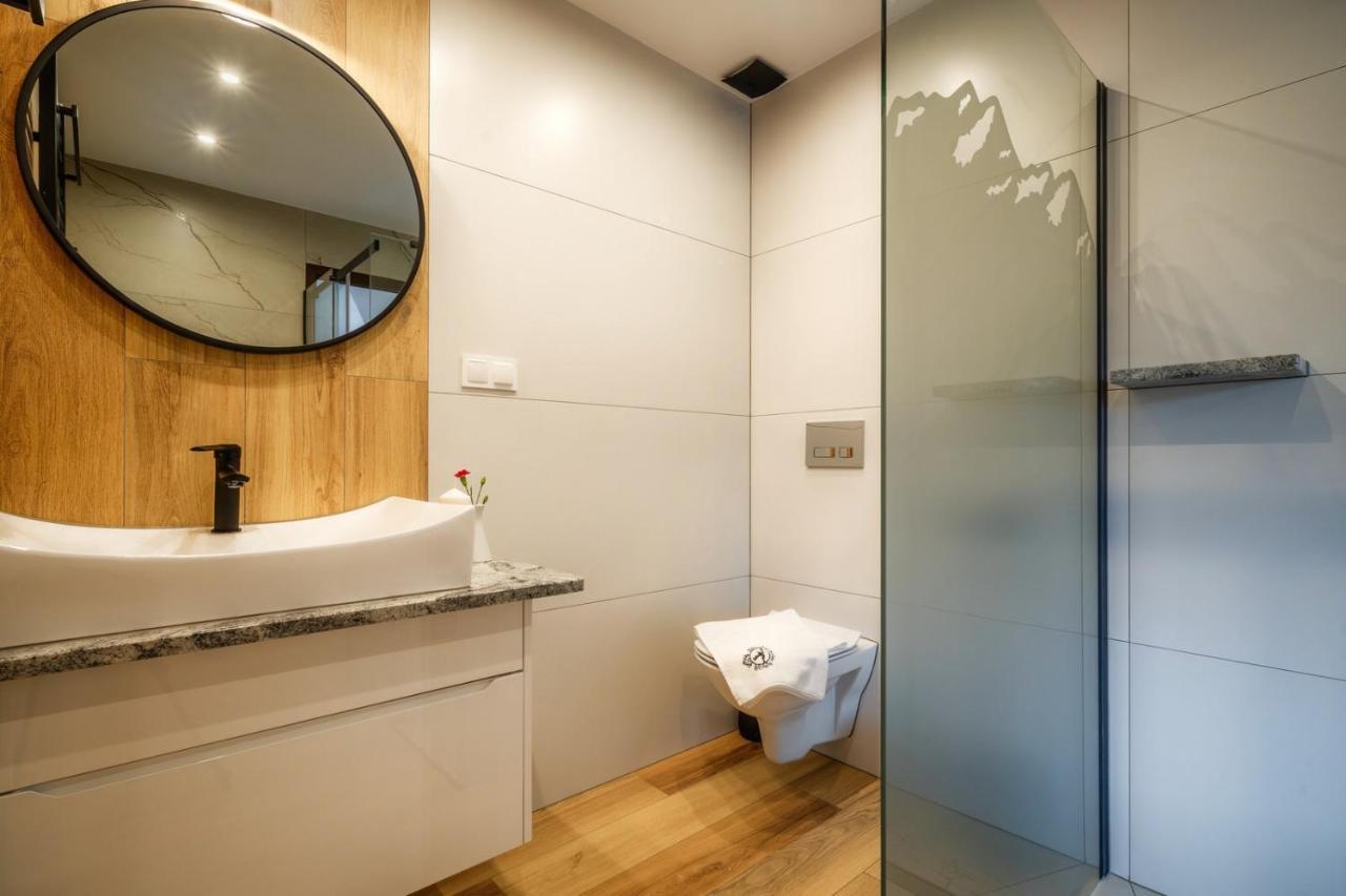 Aparthotel Rabian-Ski Zewnetrzny Basen Oraz Jacuzzi Z Podgrzewana Woda Sala Zabaw I Dmuchaniec Bialka Tatrzanska Exterior foto