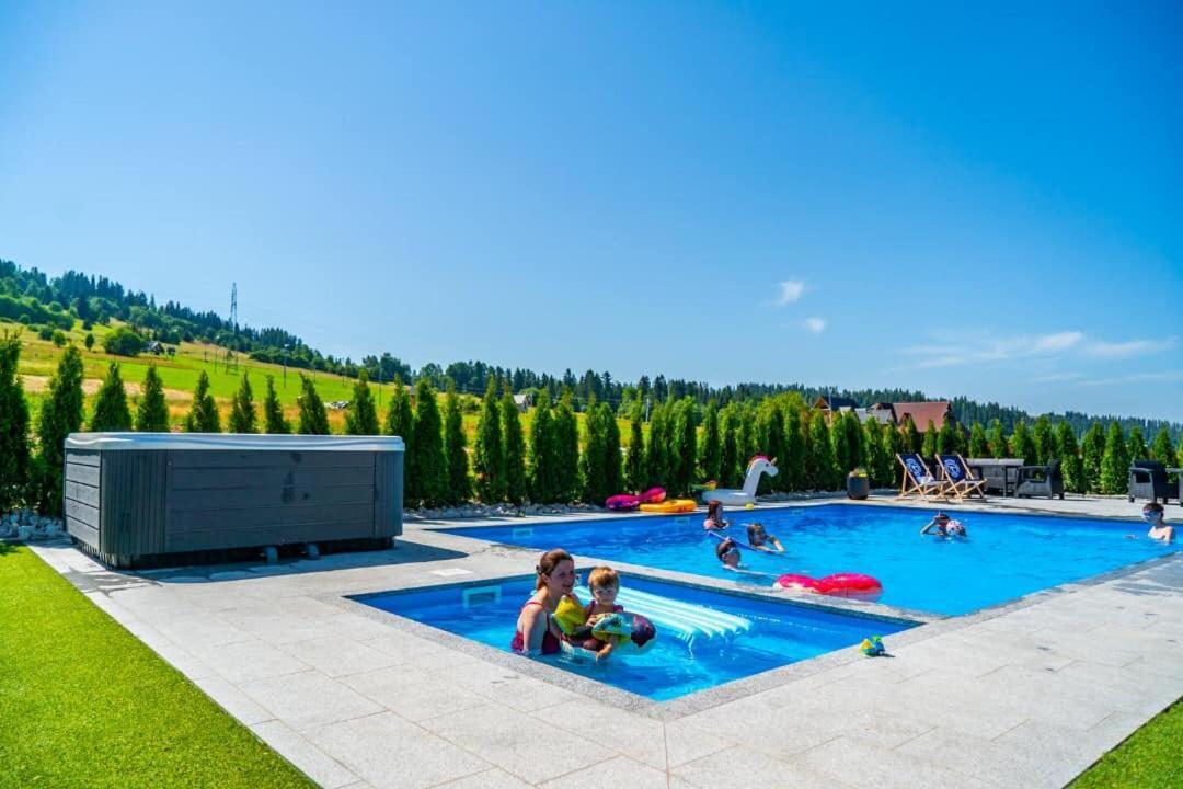 Aparthotel Rabian-Ski Zewnetrzny Basen Oraz Jacuzzi Z Podgrzewana Woda Sala Zabaw I Dmuchaniec Bialka Tatrzanska Exterior foto